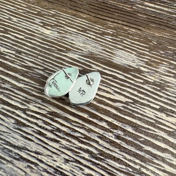 Exquisite Teardrop Kingman Turquoise Sterling Silver Stud Earrings - Picture 9 of 10